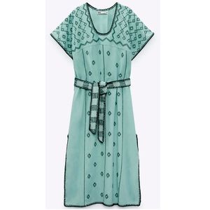 Zara NWOT embroidered mint green Kaftan dress
